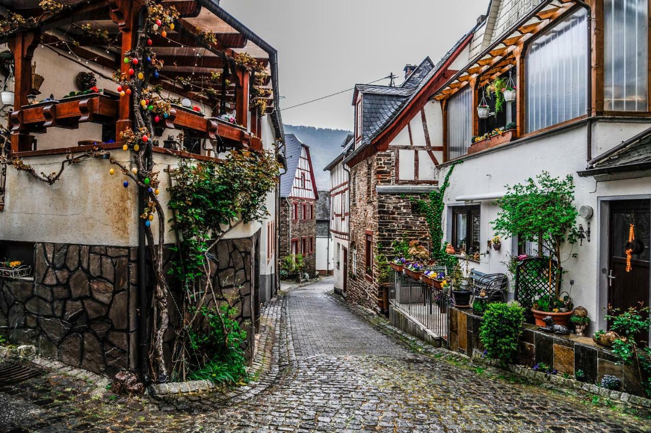 Ferienhaus Am Kloster Stuben Bremm Exterior foto